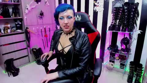 Yelena online show from 03.10.25