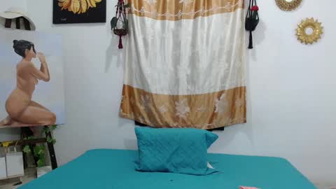 Snapshot of yemaya_28 chatting on 03.02.25 Yemaya 28 online show from 03.02.25