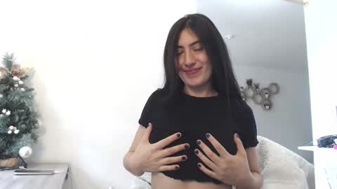 yesikacosta online show from 02.15.26