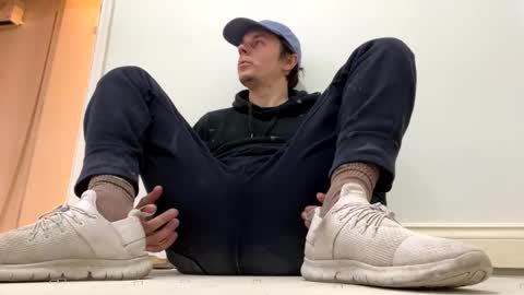 Snapshot of yesimlonely chatting on 11.27.25 Sal online show from 11.27.25