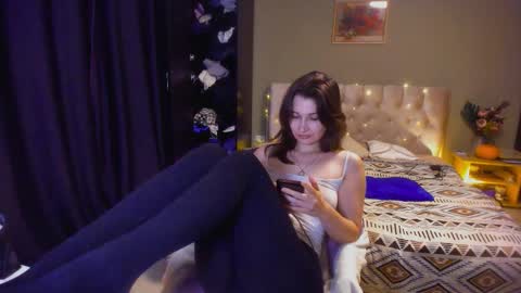 Sofie online show from 11.05.25