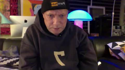 yessex247 online show from 02.19.25