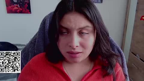 yessica_gomez01 online show from 04.15.26