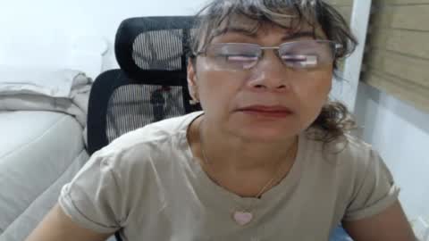 Snapshot of yessilatin chatting on 07.02.26 jessy online show from 07.02.26