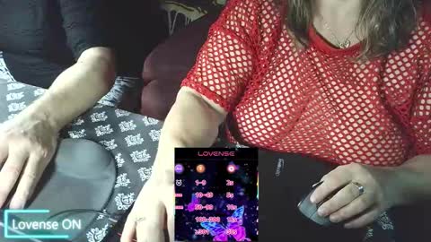 Snapshot of yessirprincesspet chatting on 10.12.25 yessirprincesspet online show from 10.12.25