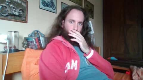 Snapshot of yeti_92 chatting on 09.27.25 yeti_92 online show from 09.27.25