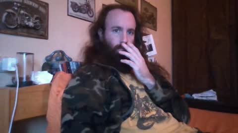 Snapshot of yeti_92 chatting on 11.15.25 yeti_92 online show from 11.15.25