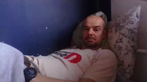 Snapshot of yewloo chatting on 11.01.25 yewloo online show from 11.01.25