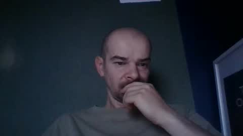 Snapshot of yewloo chatting on 11.10.25 yewloo online show from 11.10.25