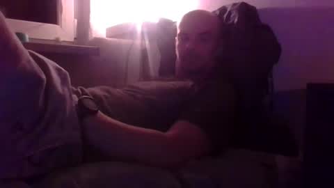 Snapshot of yewloo chatting on 12.03.25 yewloo online show from 12.03.25