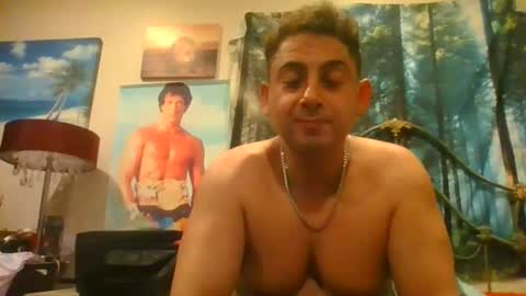 Snapshot of ygy321863 chatting on 10.27.25 ygy321863 online show from 10.27.25