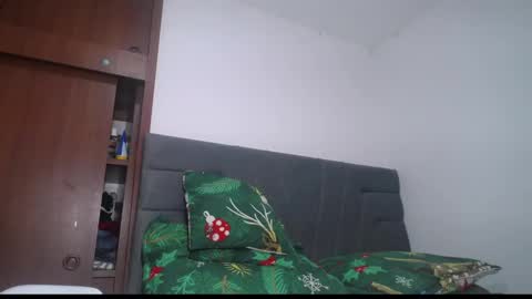 Yiny online show from 01.15.26