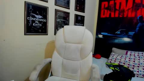 yker online show from 10.14.25