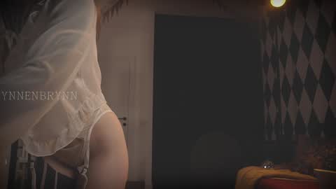 ynnenbrynn online show from 01.03.25