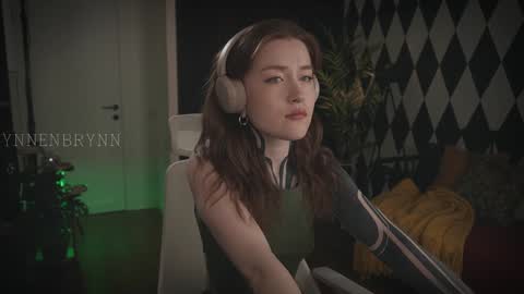 ynnenbrynn online show from 01.22.25