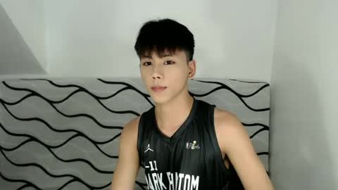 Snapshot of ynotyu chatting on 06.21.26 ynotyu online show from 06.21.26