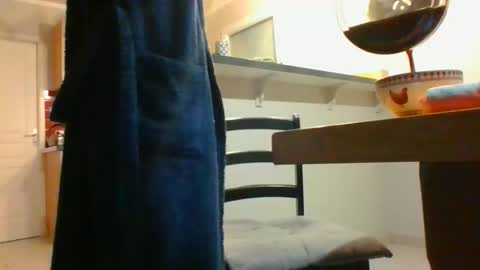 Yoann online show from 10.15.25