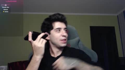 yofukashi online show from 10.23.25