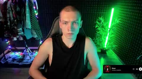 Snapshot of yoi_aji chatting on 11.30.25 You can ask my name in pm online show from 11.30.25