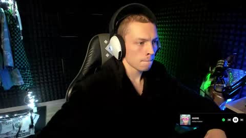 Snapshot of yoi_aji chatting on 12.19.25 You can ask my name in pm online show from 12.19.25