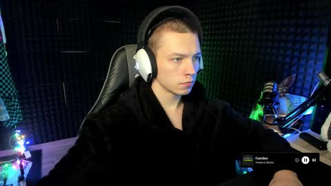 Snapshot of yoi_aji chatting on 12.20.25 You can ask my name in pm online show from 12.20.25