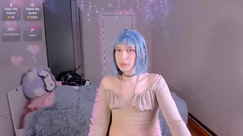 Mikaella - Mika online show from 02.07.26