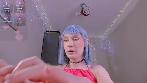 Mikaella - Mika online show from 02.12.26