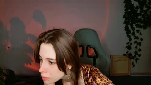 yoka_paradoxxx online show from 10.23.25