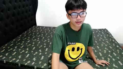 Snapshot of yokai24 chatting on 05.25.26 yokaii online show from 05.25.26