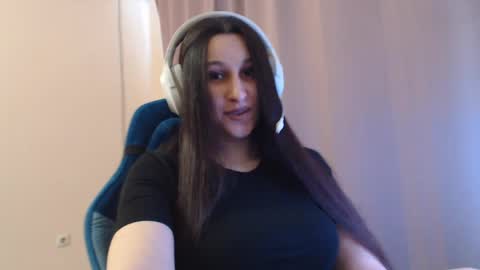 Sophie online show from 04.03.26