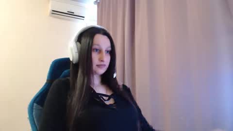 Sophie online show from 04.27.26