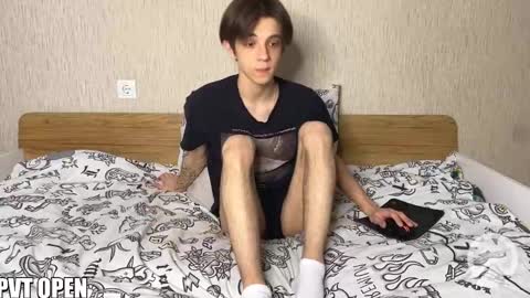 Yoo Dee Ohh online show from 02.24.25