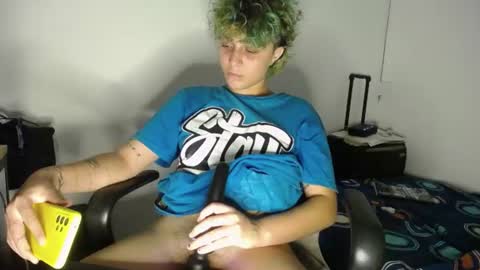 Little Mike Independent model online show from 06.25.26
