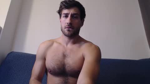 Snapshot of yoooups chatting on 12.01.25 Yoooups online show from 12.01.25