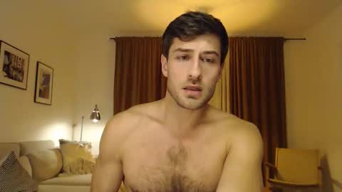 Snapshot of yoooups chatting on 12.15.25 Yoooups online show from 12.15.25