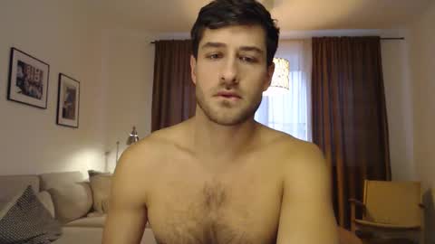 Snapshot of yoooups chatting on 12.16.25 Yoooups online show from 12.16.25