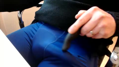 Snapshot of yorkiemanuk chatting on 02.12.25 yorkiemanuk online show from 02.12.25