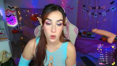 Snapshot of you_angel__ chatting on 10.22.25 Ana online show from 10.22.25