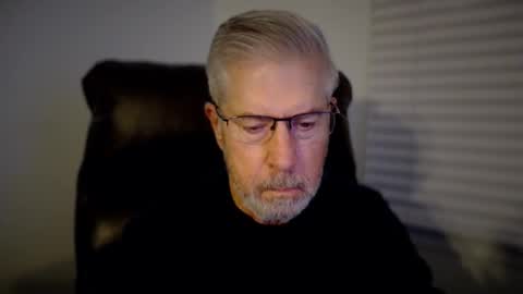 Colorado Guy Straight online show from 11.18.25