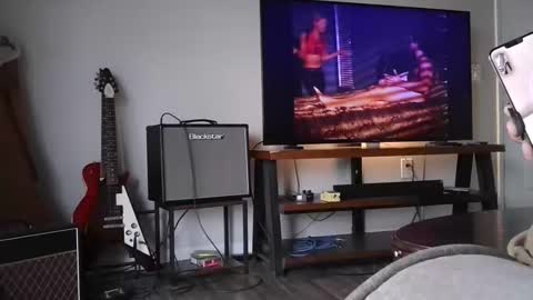 Snapshot of youneverknowimight2 chatting on 02.25.26 kindahorny online show from 02.25.26