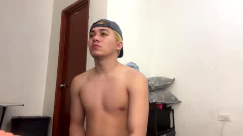 Cyrus online show from 04.24.26