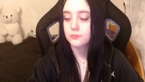 your_8a8y online show from 12.02.24