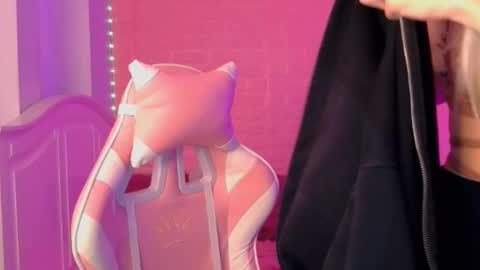 Barbie online show from 02.10.25