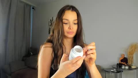 Camilla online show from 05.15.26