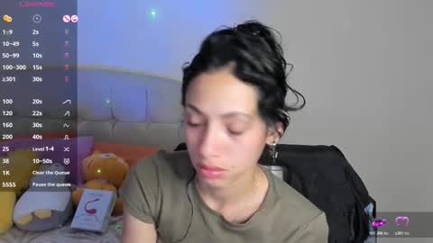 Snapshot of your_beck chatting on 12.20.25 mia3 online show from 12.20.25