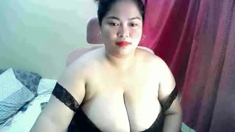 your_big_boobs online show from 09.22.25