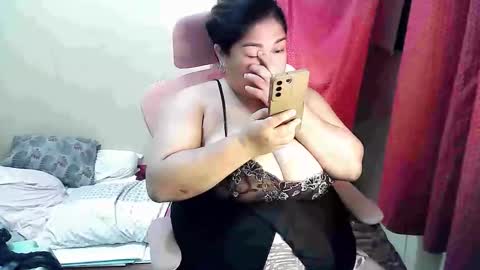 your_big_boobs online show from 09.22.25