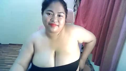 your_big_boobs online show from 10.04.25