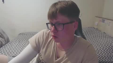 Max online show from 04.30.26
