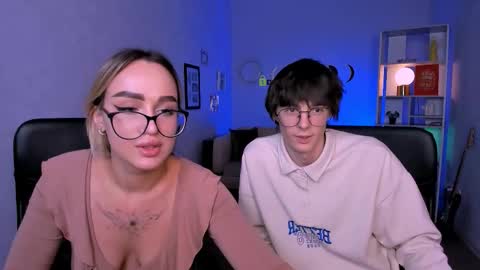 your bunny12 online show from 11.28.25